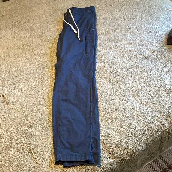 Vuori Men’s Ripstop Climber - Picture 2 of 5